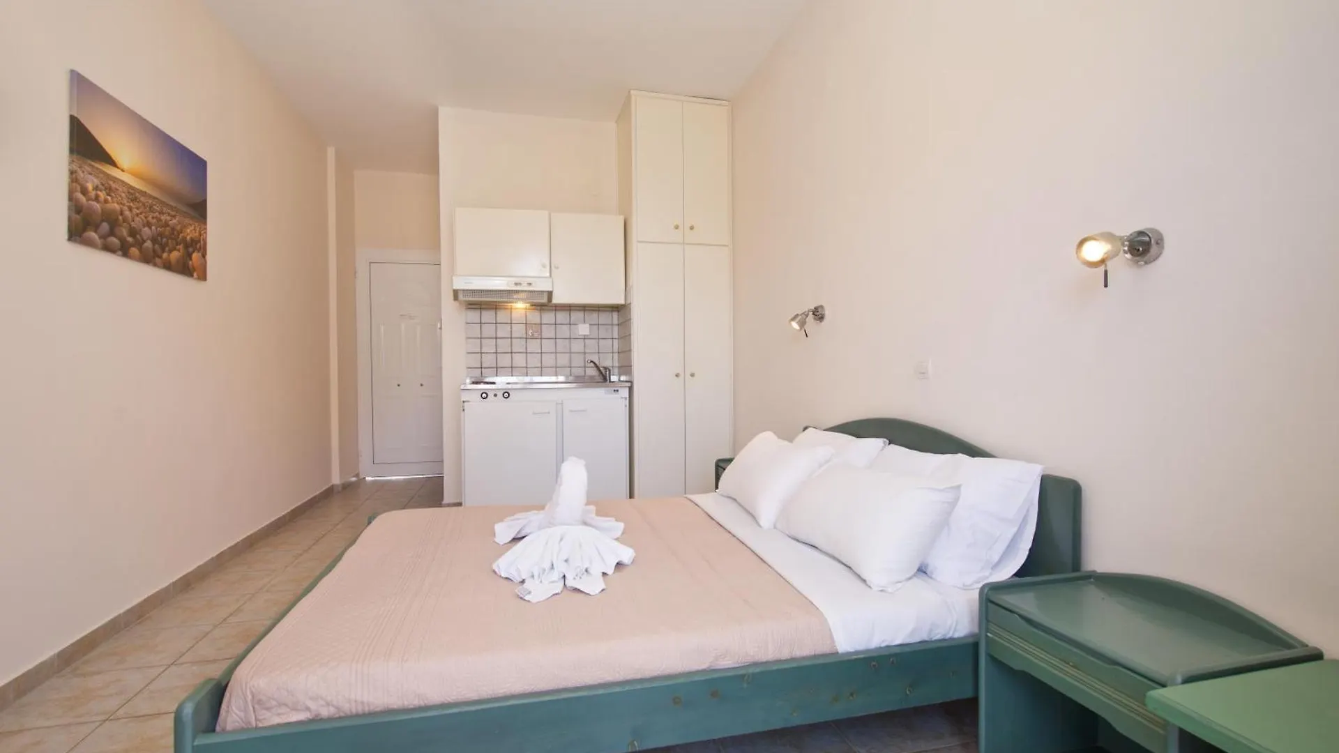 Theodora Studios & Apartments Skala  Greece