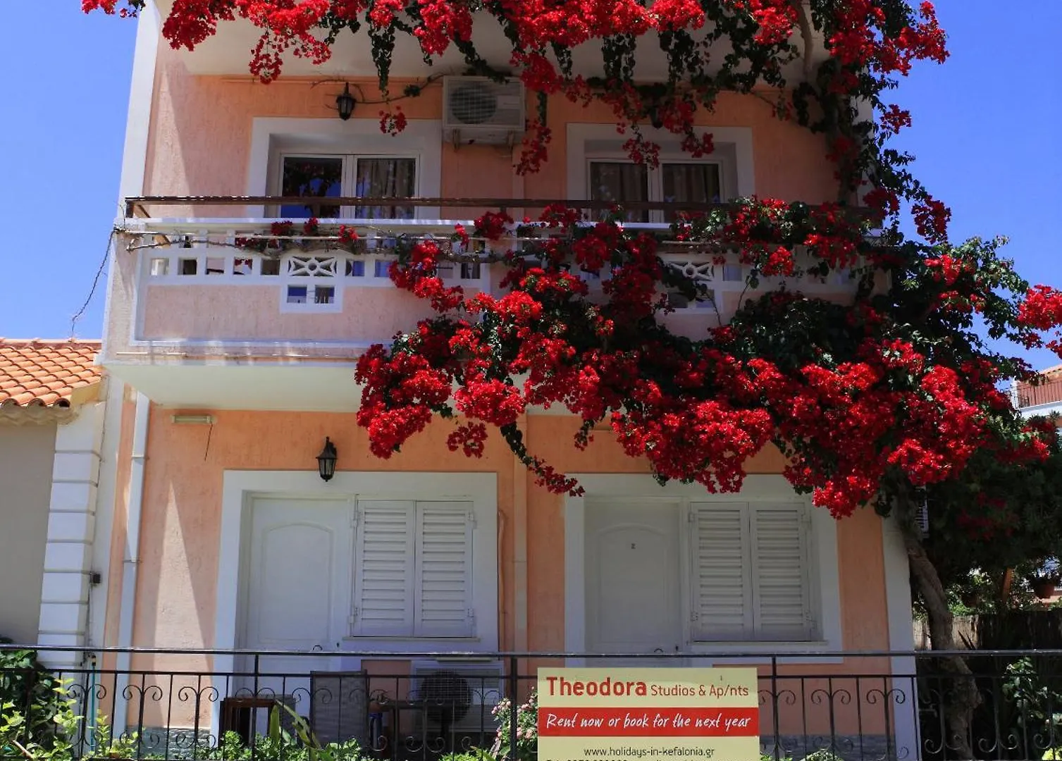 Theodora Studios & Apartments Skala  Greece